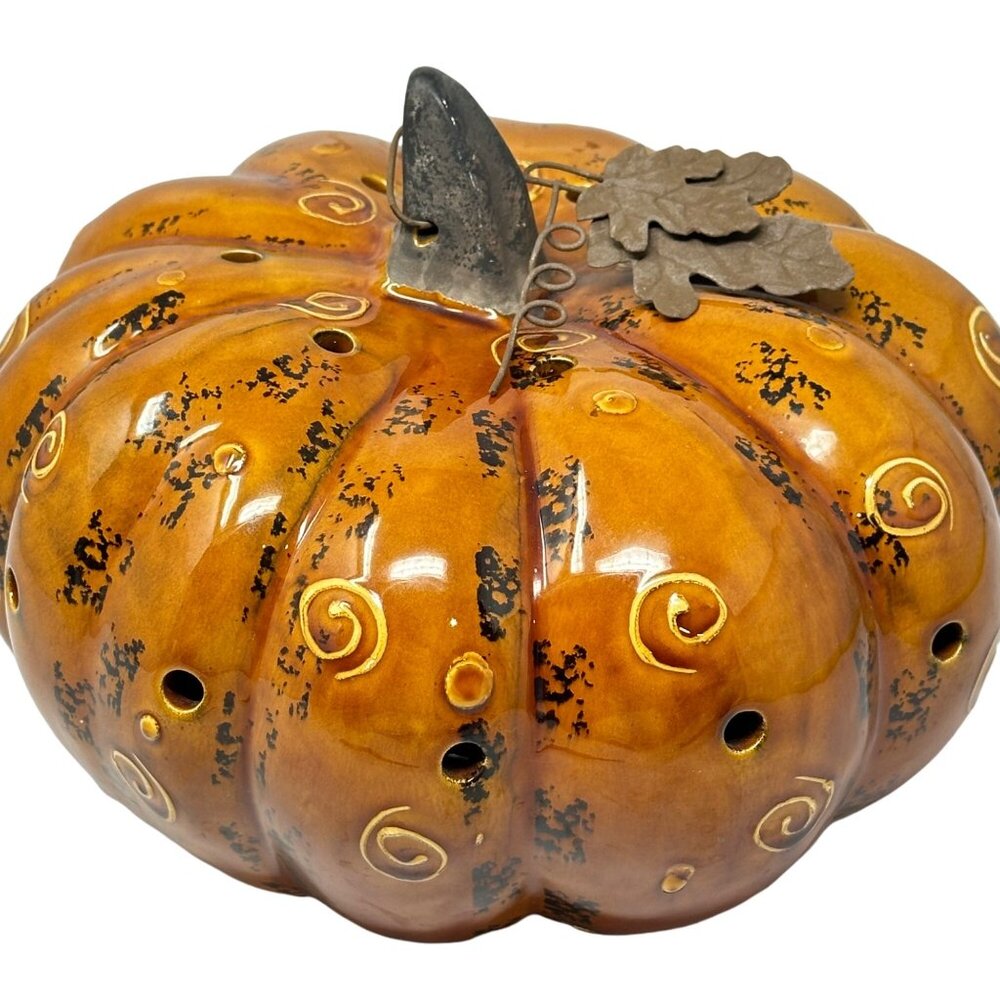 Glass Pumpkin Decorative Fall Halloween Art Swirls Metal Stem Leaves 6 x 5